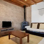 別荘 Casa Alpes 2 Solo Familias