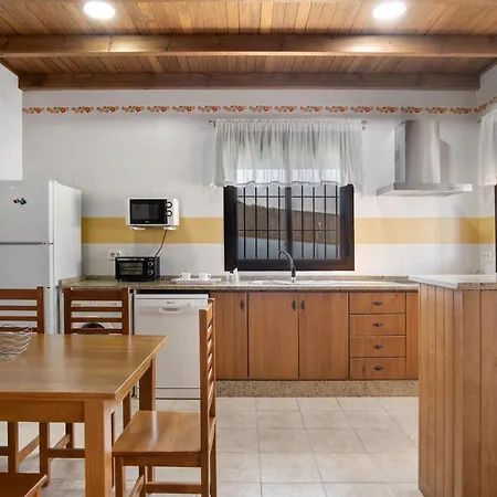 Casa Alpes 2 Solo Familias Holiday home Conil De La Frontera