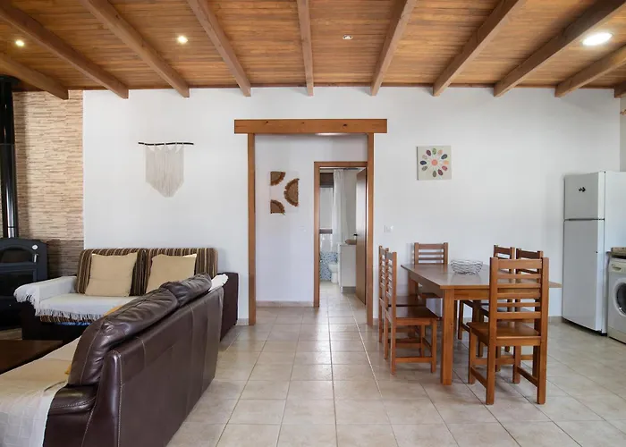 Casa Alpes 2 Solo Familias بيت للعطل